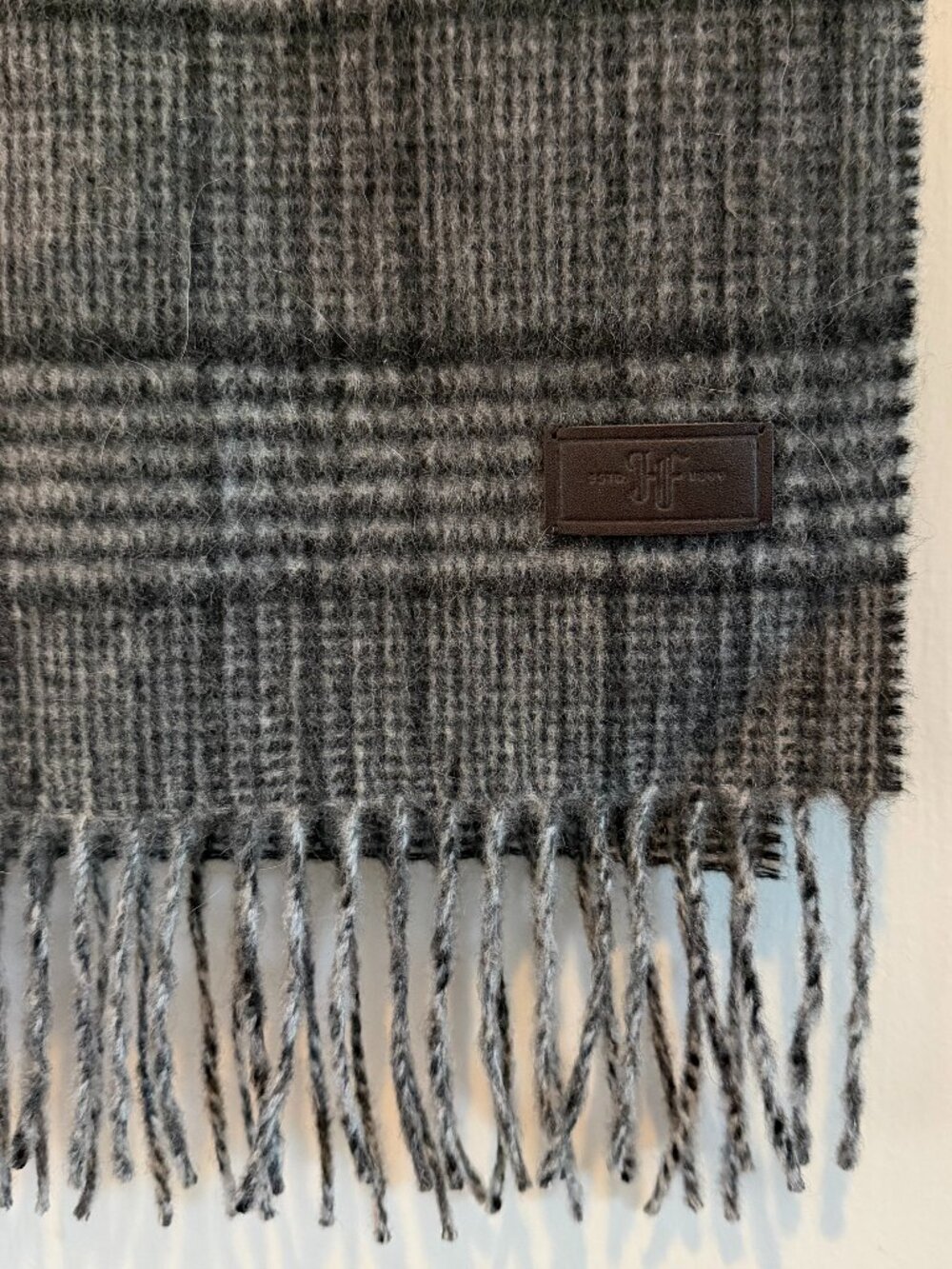 Hickey Freeman Men's Cashmere Scarf NWT!!!